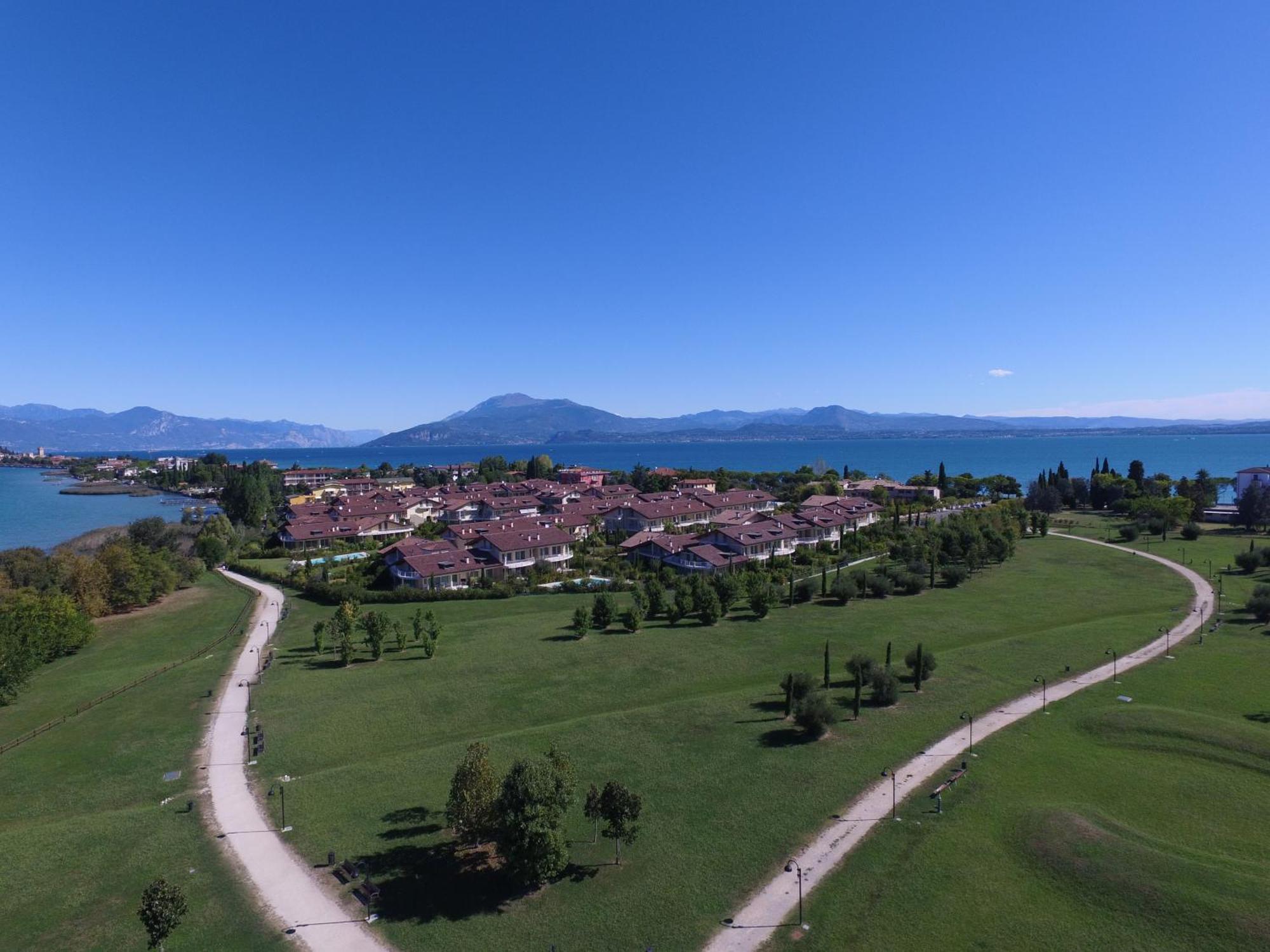 Alma Garda Home Sirmione Kültér fotó